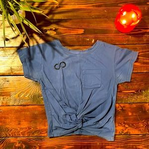 Curves N Combatboots Knotted Crop T-Shirt Size Medium